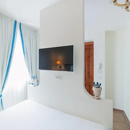 Ottaviano Suite - Elegante Attico Vista Mare Taormina Exterior foto