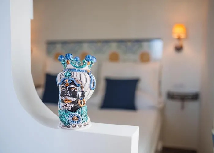 Ottaviano Suite - Elegante Attico Vista Mare